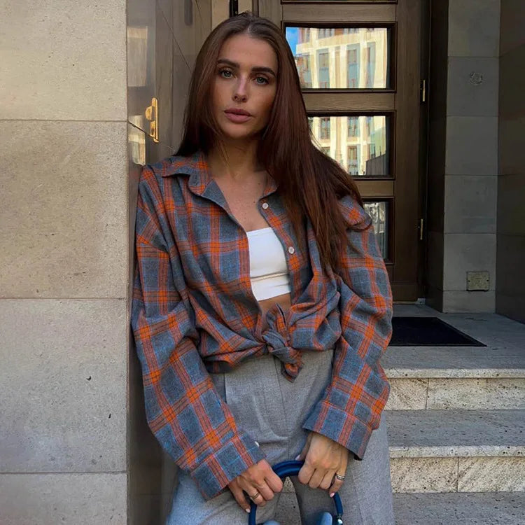 Women's Casual Plaid Flannel Shirt – Button Front Chest Pockets Daily Wear