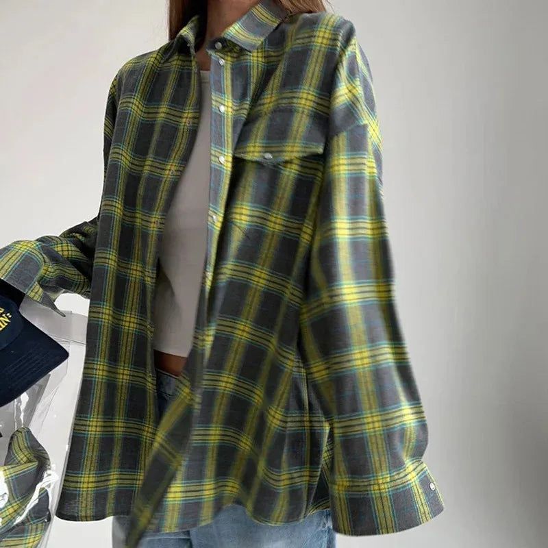 Women's Casual Plaid Flannel Shirt – Button Front Chest Pockets Daily Wear