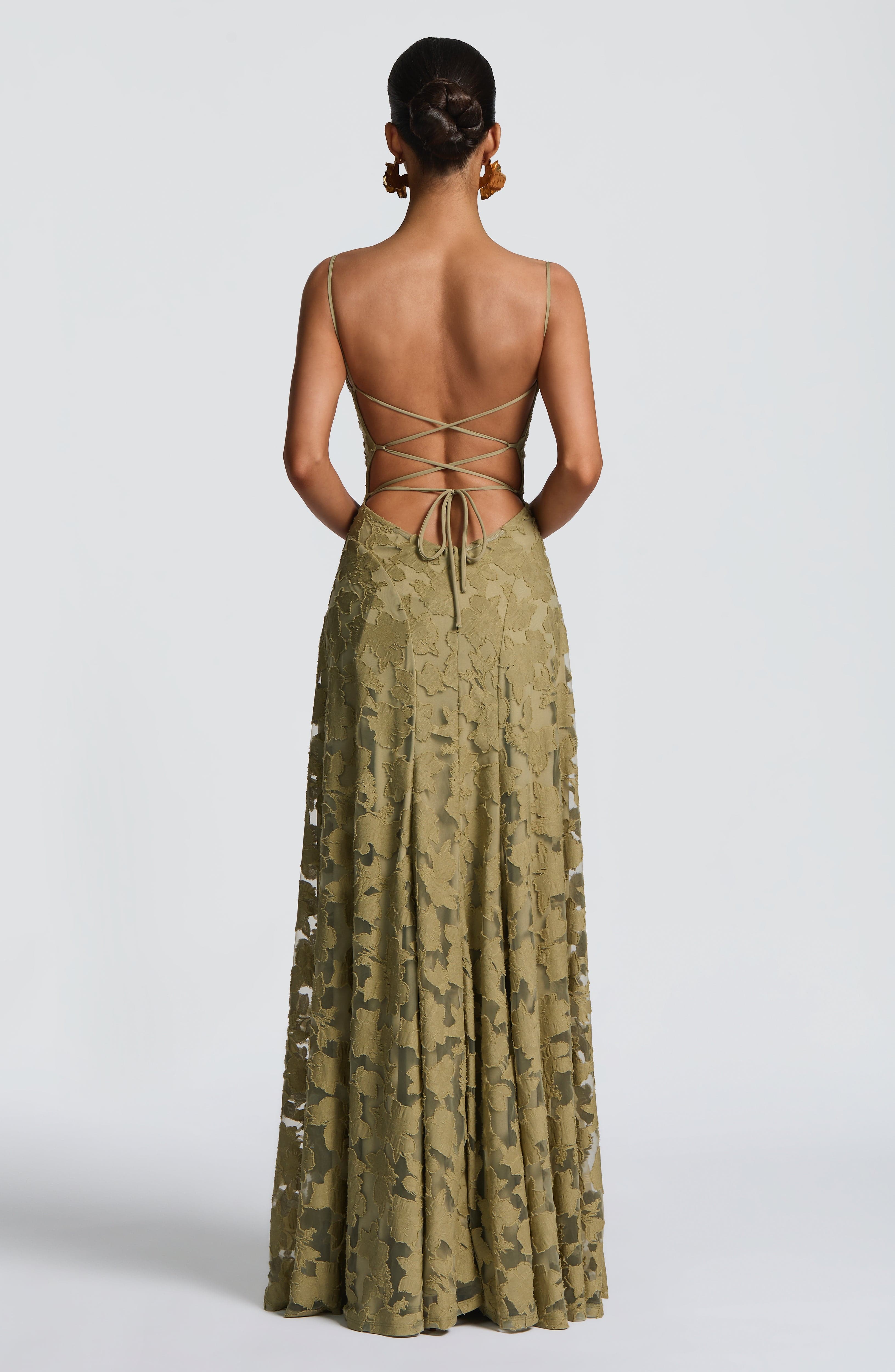 Women's Ruched Floral Maxi Dress – Spaghetti Straps Lace-Up Back Formal Celebrations