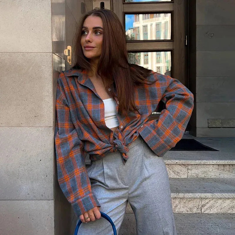Women's Casual Plaid Flannel Shirt – Button Front Chest Pockets Daily Wear