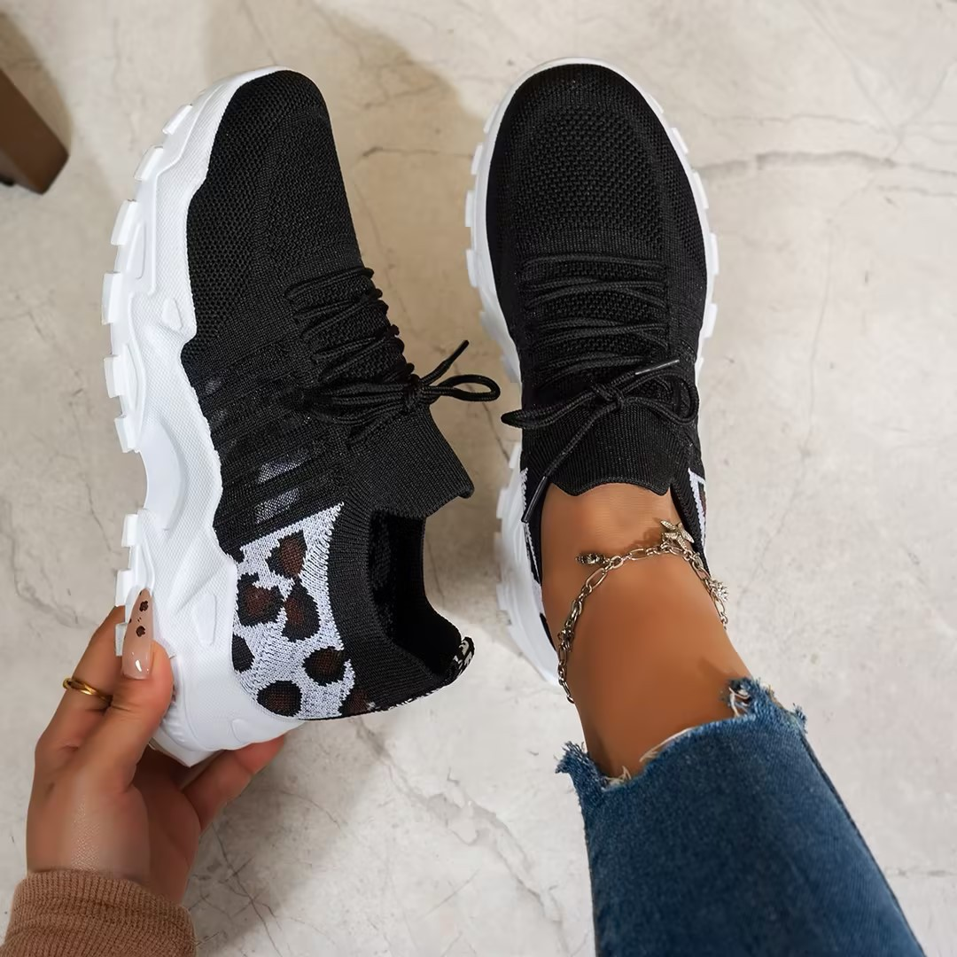 Women's Knit Textured Sneakers – Lace-Up Thick Sole Neighborhood Walks