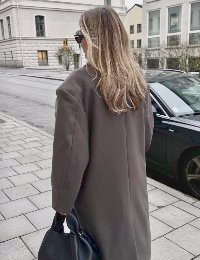 Women's Longline Wool Maxi Coat – Double Breasted Notched Lapel City Commute