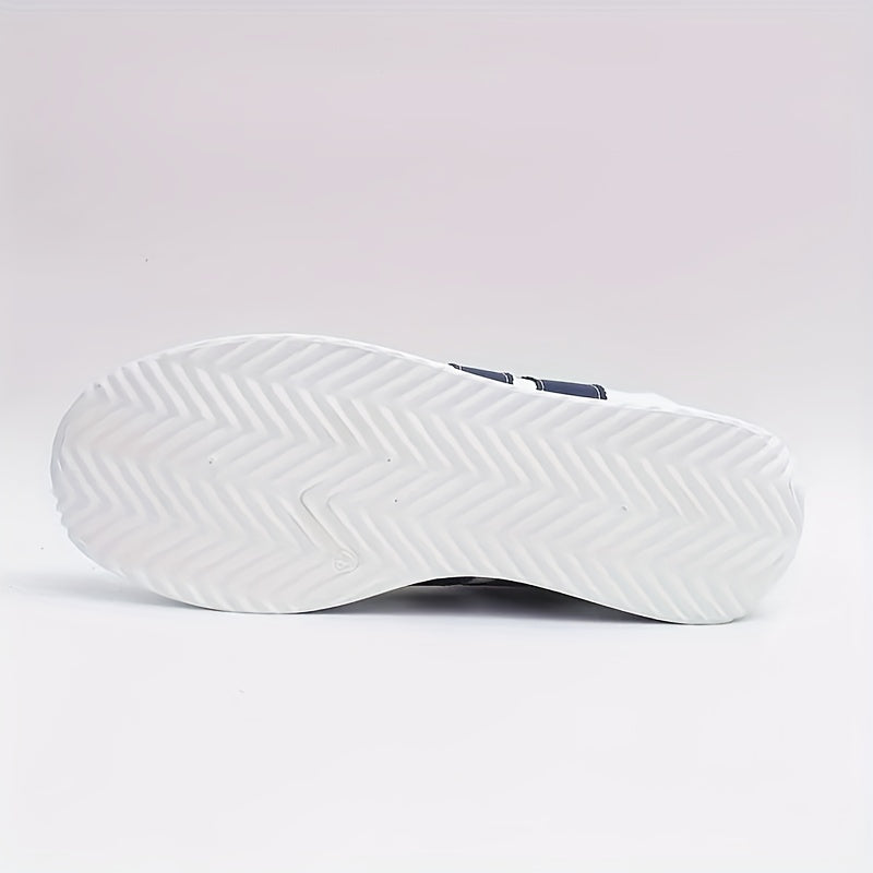 Women's Low-Top Stripe Sneakers – Lace Up Perforated Toe Sightseeing Days