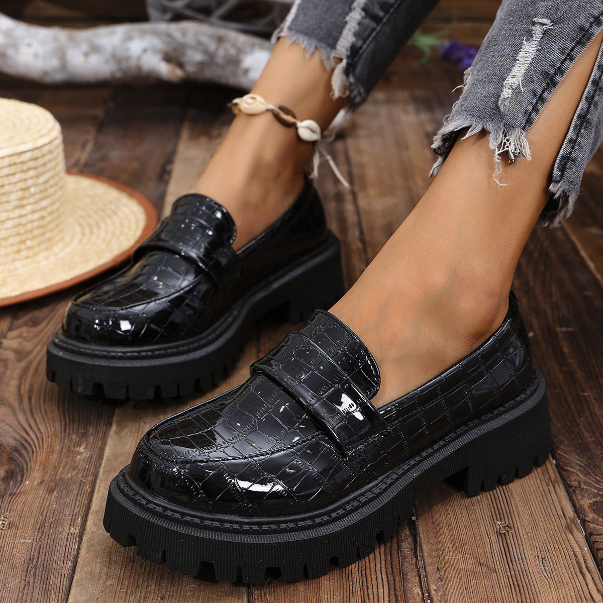 Women's Platform Croc Embossed Loafers – Vamp Strap Lug Sole Museum Afternoons