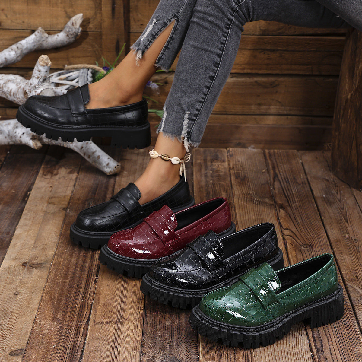 Women's Platform Croc Embossed Loafers – Vamp Strap Lug Sole Museum Afternoons