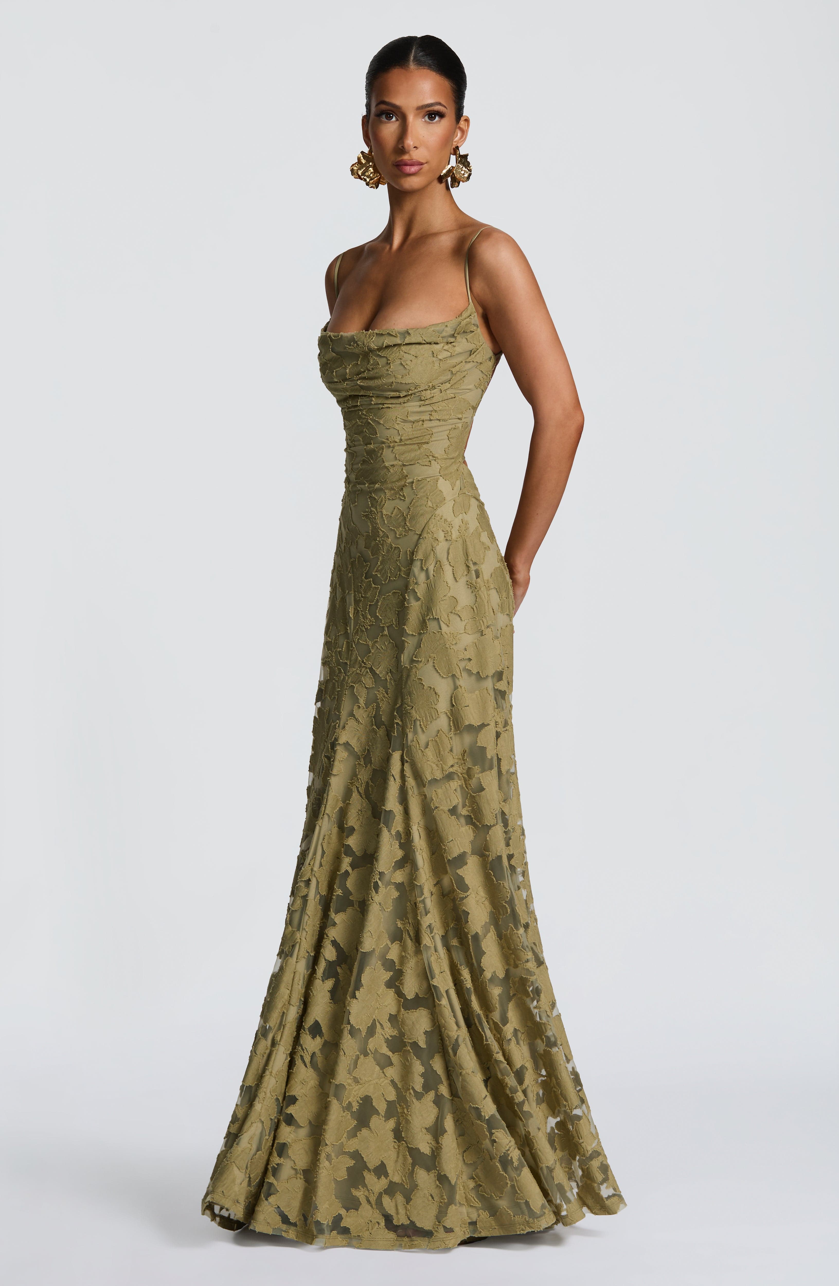Women's Ruched Floral Maxi Dress – Spaghetti Straps Lace-Up Back Formal Celebrations